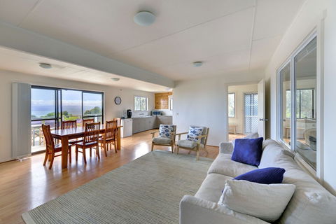Waders - Accommodation Brisbane 5