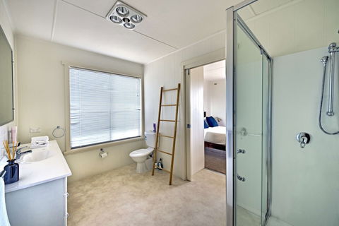 Waders - Accommodation Brisbane 4