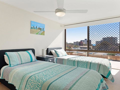Garden Apartment At Forster Tower - Accommodation Brisbane 6