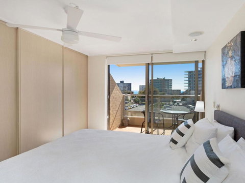 Garden Apartment At Forster Tower - Accommodation Brisbane 2