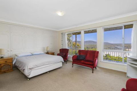 La Mer 19 Dulconghi Street - Accommodation Brisbane 2