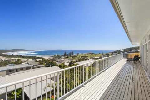 La Mer 19 Dulconghi Street - Accommodation Brisbane 3