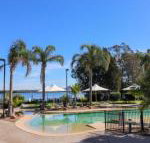 Bluewater Executive Villa in Raffertys Resort - Accommodation Brisbane