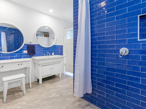 SANTORINI BEACH HOUSE SAFETY BEACH - Accommodation Brisbane 5