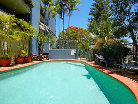 Panoramic Ocean Views Of Sunshine Beach Unit 5 Vista Pacific 12 Bryan Street - Accommodation Brisbane 1