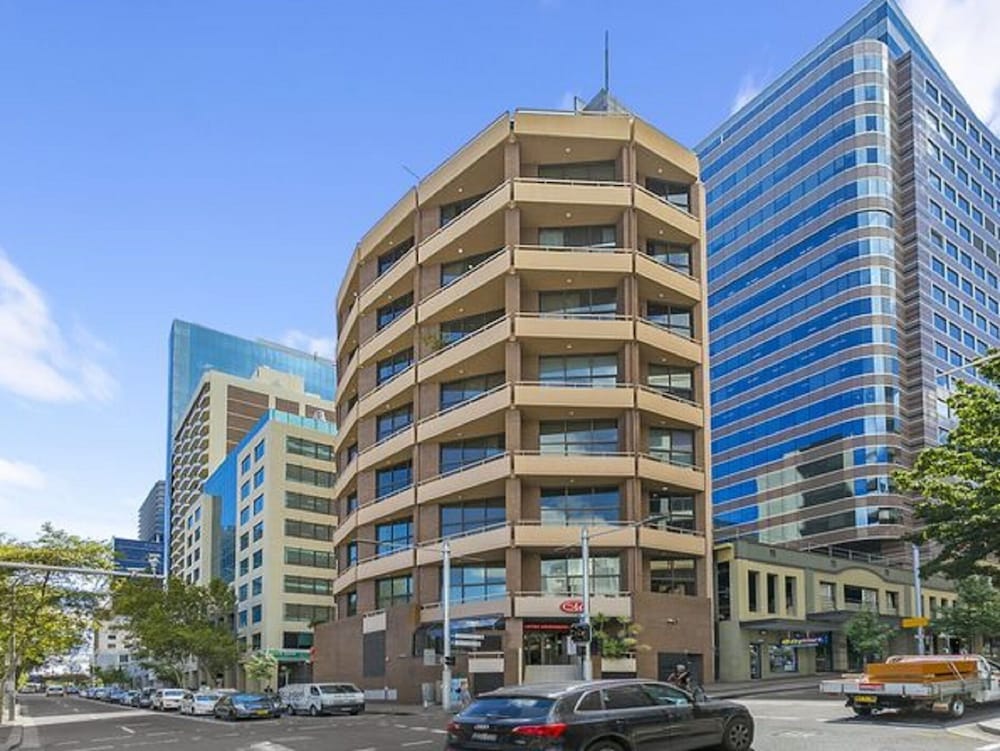 Parliament House NSW Accommodation Brisbane