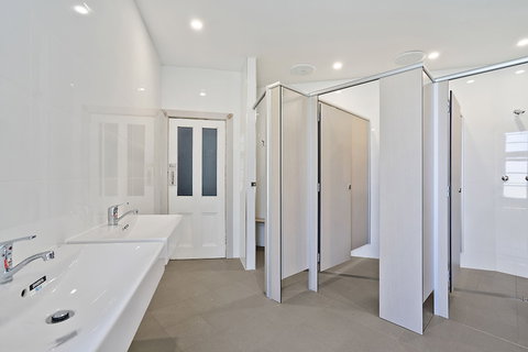 Imperial Hotel Singleton - Accommodation Brisbane 4