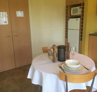 Romantic Cottage for 2Sunken Spa BathOtway Range - Accommodation Brisbane