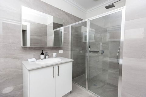 Wagga Apartments 3 - Accommodation Brisbane 3