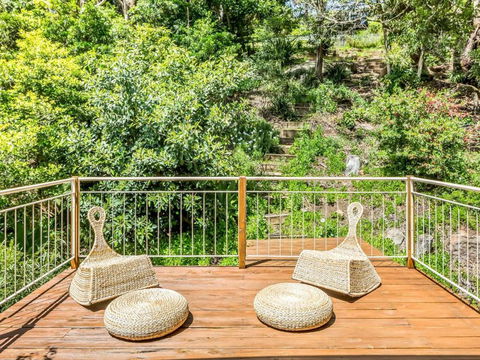 The Stanwell Beach Glass House Beach & Pool - Accommodation Brisbane 1