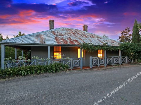 Beechworth 4a Albert Road - Accommodation Brisbane 2