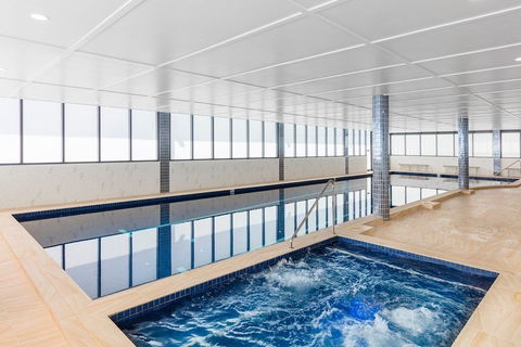 Southport Apartment - Accommodation Brisbane 2