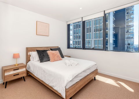 Southport Apartment - Accommodation Brisbane 4