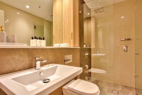 Apartment Darling Harbour Day St. 3 - Accommodation Brisbane 5