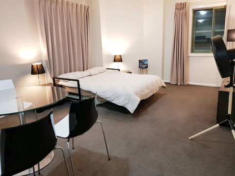 Darling Harbour City View 1 BR Apartment - Accommodation Brisbane 3