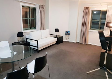 Darling Harbour City View 1 BR Apartment - Accommodation Brisbane 5