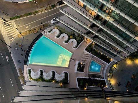 Urban Rest - The Infinity - Accommodation Brisbane 1