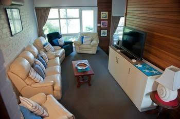 Beach Spray - Accommodation Brisbane 1