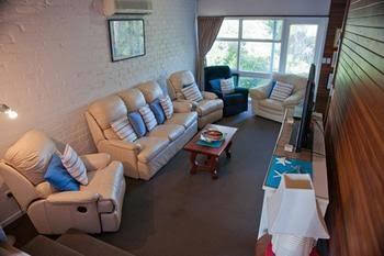 Beach Spray - Accommodation Brisbane 2