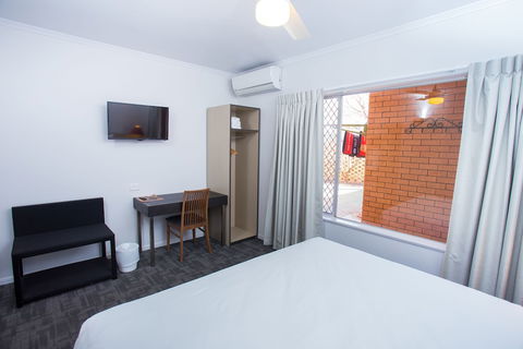 Wilsonton Hotel - Accommodation Brisbane 5