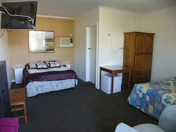 Palms Motel - Accommodation Brisbane 4