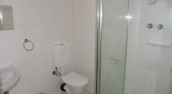 Palms Motel - Accommodation Brisbane 5