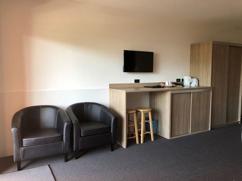 Huskisson Beach Motel - Accommodation Brisbane 2