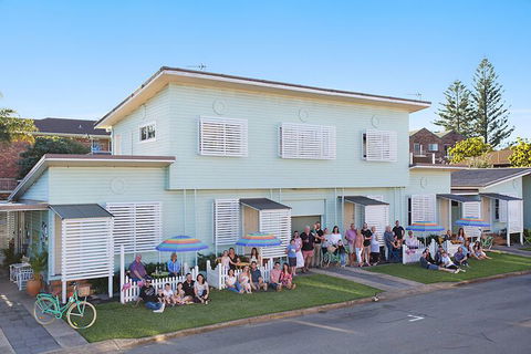 La Costa Motel - Accommodation Brisbane 2