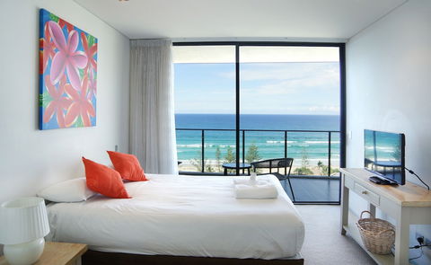 Ambience On Burleigh Beach - Accommodation Brisbane 5