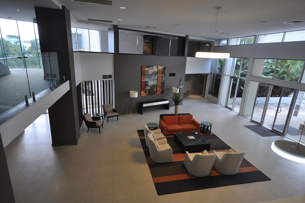 Varsity Lakes QLD Accommodation Brisbane