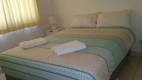 Le Lavandou Holiday Apartments - Accommodation Brisbane 3