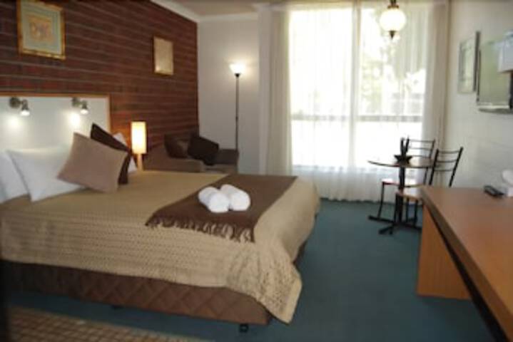 Ensay North VIC Accommodation Brisbane