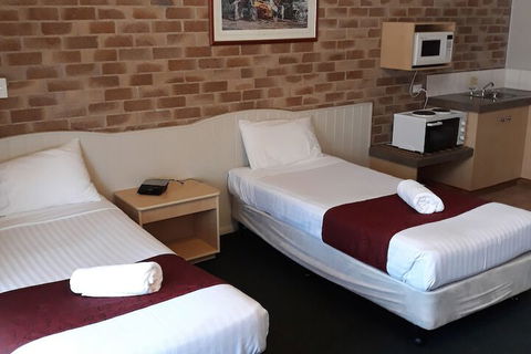 Country Gardens Motor Inn Toowoomba - Accommodation Brisbane 7