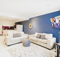 Manly Beach House - Accommodation Brisbane