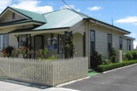 The Postmaster Inn BnB - Accommodation Brisbane 0