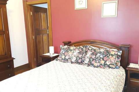 The Postmaster Inn BnB - Accommodation Brisbane 6