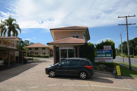 Rocky Gardens Motor Inn - Accommodation Brisbane 0
