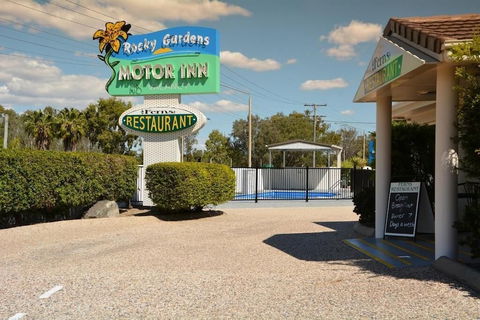Rocky Gardens Motor Inn - Accommodation Brisbane 1