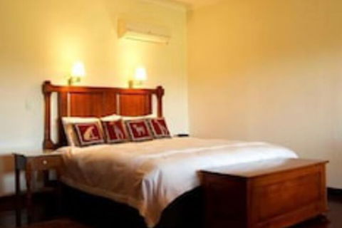 Lazy River Boutique Bed & Breakfast - Accommodation Brisbane 2