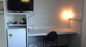 Boomerang Motor Hotel - Accommodation Brisbane 2
