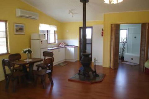 Lee Farm Stay Cottages - Accommodation Brisbane 7