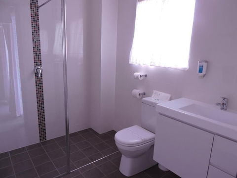 Acacia Snowy Motel - Accommodation Brisbane 4