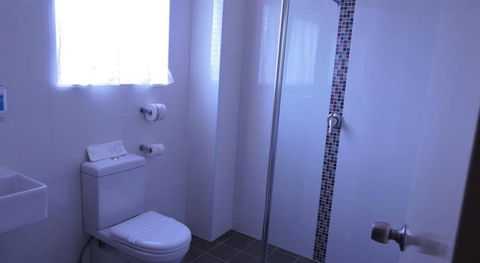 Acacia Snowy Motel - Accommodation Brisbane 5