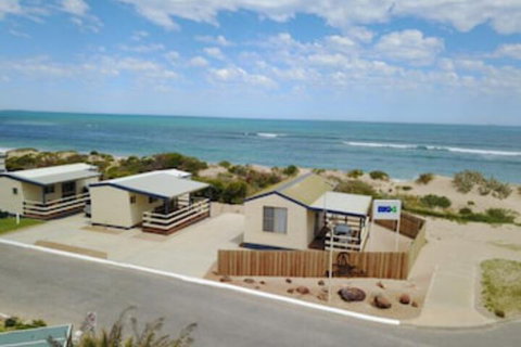 Sunset Beach Holiday Park - Accommodation Brisbane 0