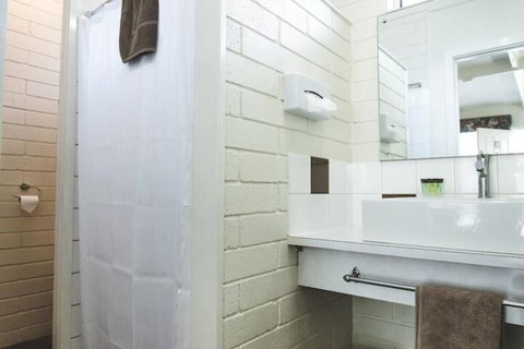 Central Highlands Motor Inn - Accommodation Brisbane 6