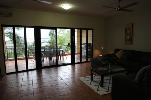 Darwin Deluxe Apartments - Accommodation Brisbane 6
