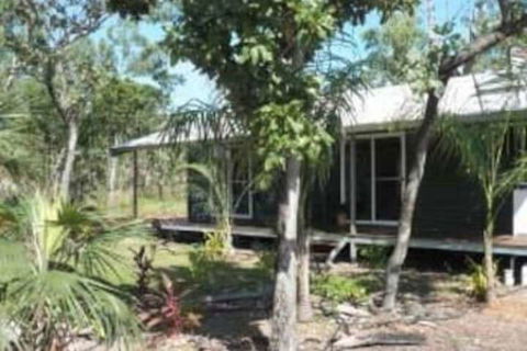 Chalets On Woodlands - Accommodation Brisbane 0
