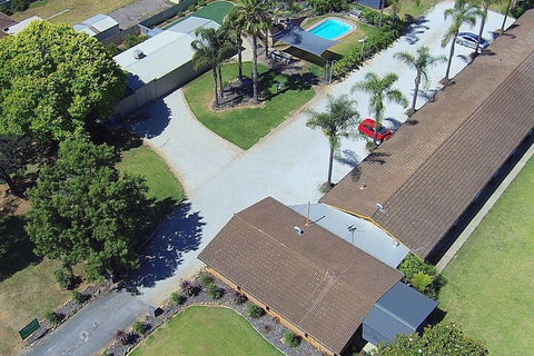 Golfers Lodge Motel - Accommodation Brisbane 3