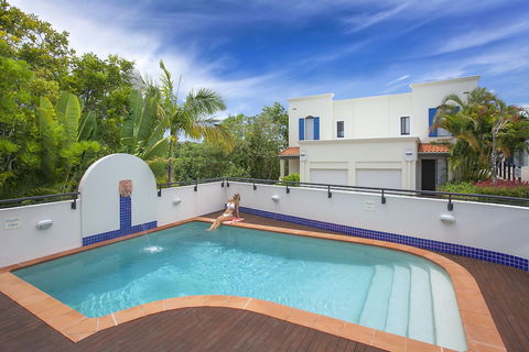 The Point Coolum Beach - Accommodation Brisbane 5