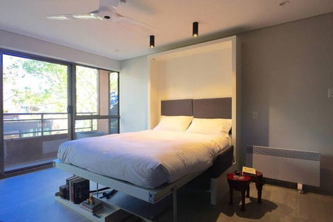 Meticulously Designed Sydney Aptmnt - Accommodation Brisbane 6